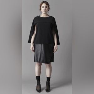 EUC Volga universal standard size M (18-20)